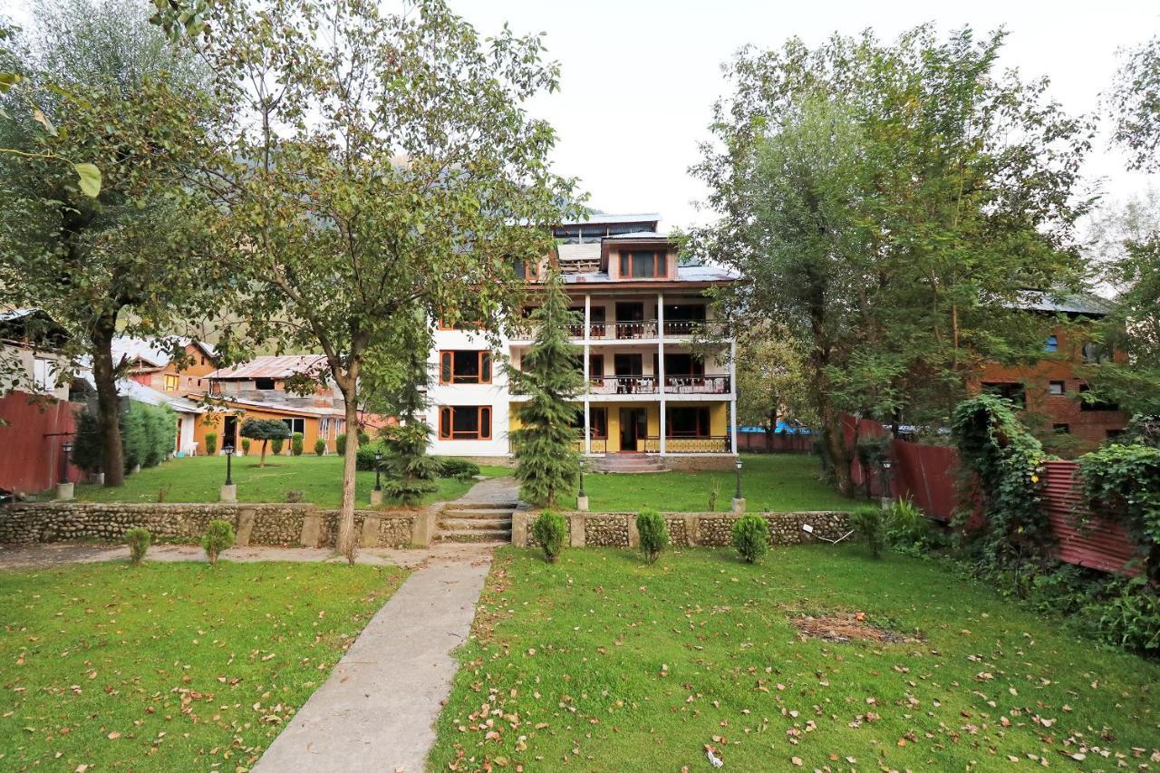 Pahalgām Oyo 18416 Hotel Park Palace מראה חיצוני תמונה